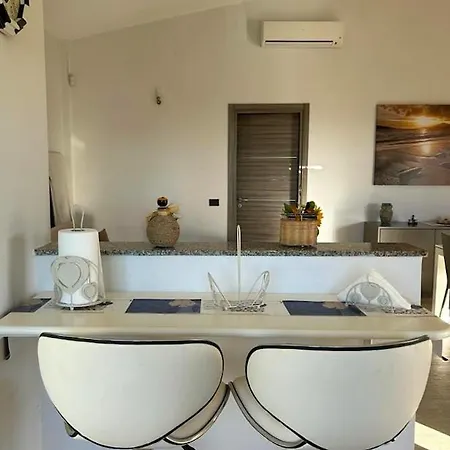 Isola Villa