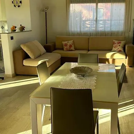 Villa Isola *